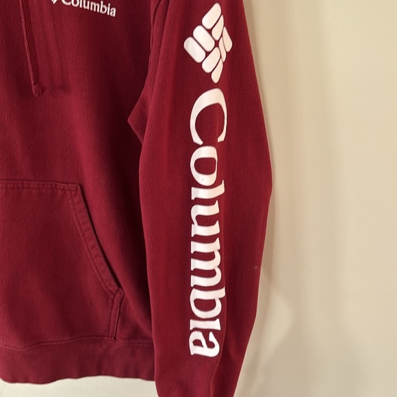 Columbia Burgundy Sweatshirt/Hoodie With Kangaroo Pockets Size M - Picture 6 of 9
